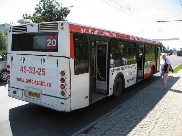 Реклама на автобусах (MAN, ЛИАЗ, Mercedes)